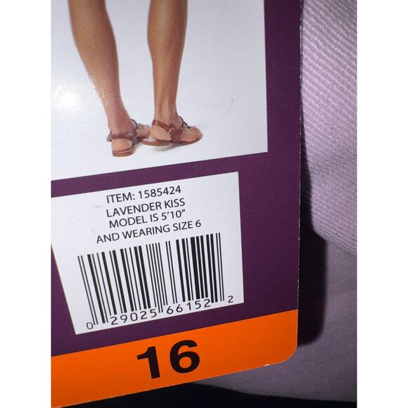 Gloria Vanderbilt Amanda Short Lavender Kiss Size 16 Short Length High Rise NWT - Picture 5 of 7